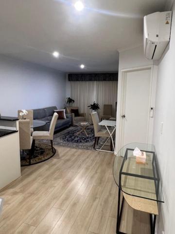 Adelaide Cbd Apartment - 3Br, 2Bath & Carpark 외부 사진